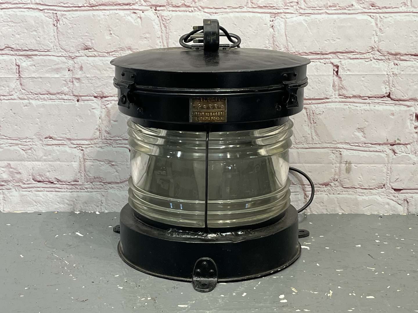 <p>Metlorite 629335 Electric Converted Ship Lamp</p>