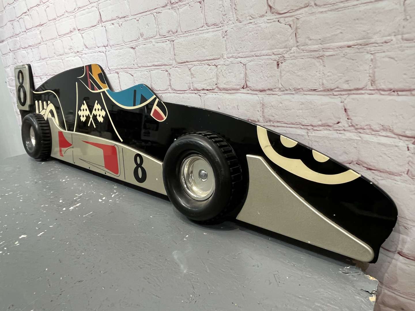 <p>Race Track Wooden Painted and Lacquered Display&nbsp;</p>