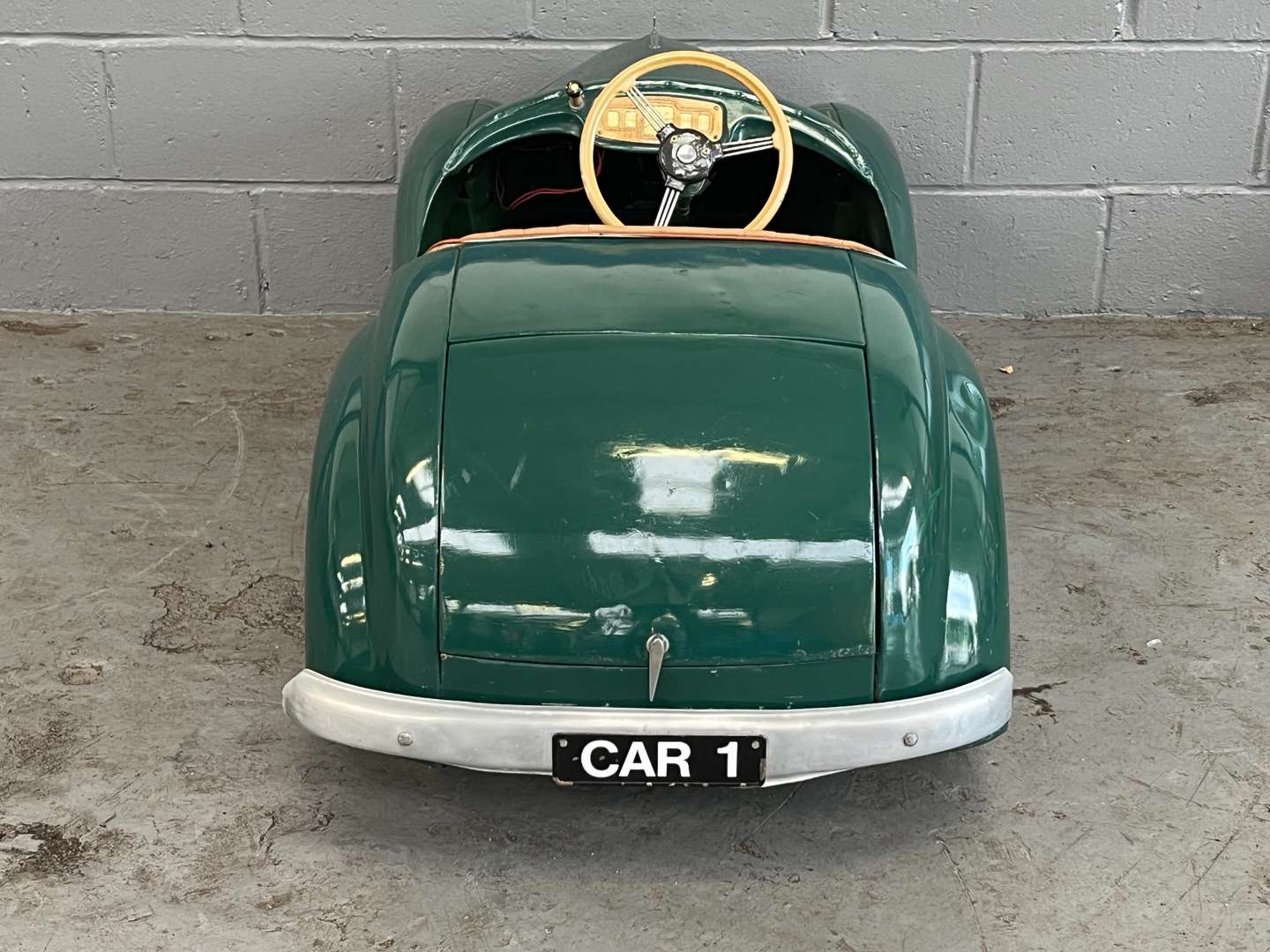 <p>Austin J40 Childs Pedal Car Serial Number 25862</p>