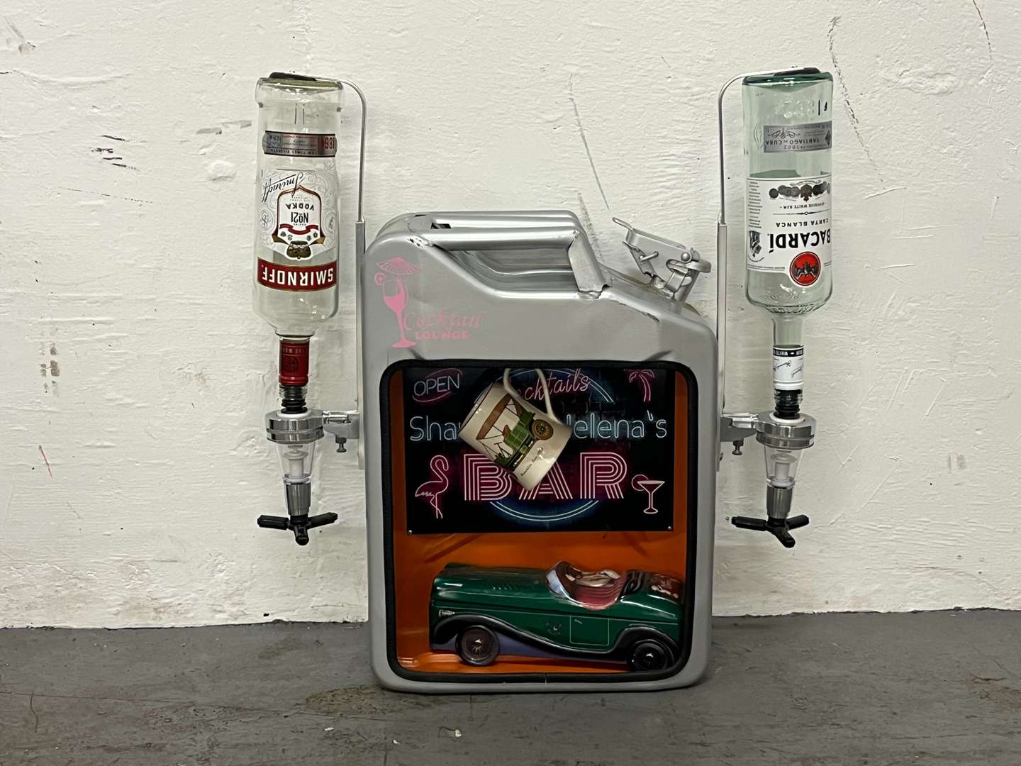 <p>20L Jerry Can Converted to a Optics Holder</p>