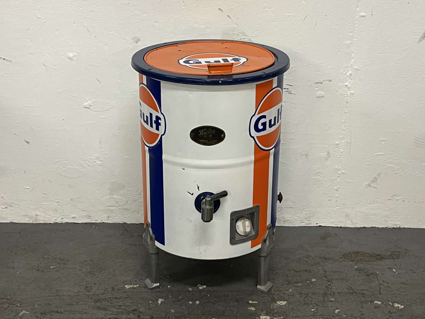 <p>Gulf Liveried Water Boiler</p>