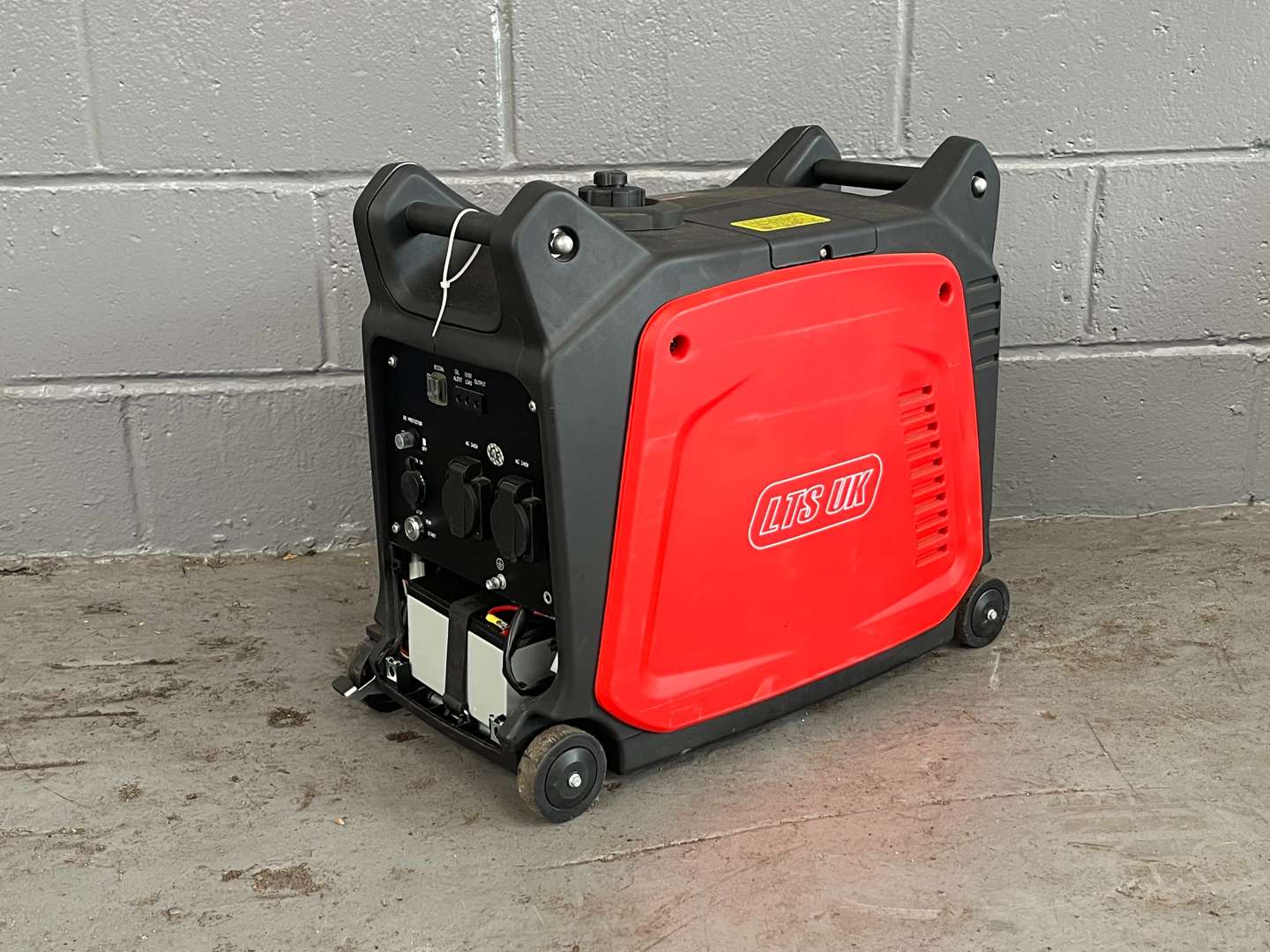 <p>LTS UK 3500iE Generator</p>