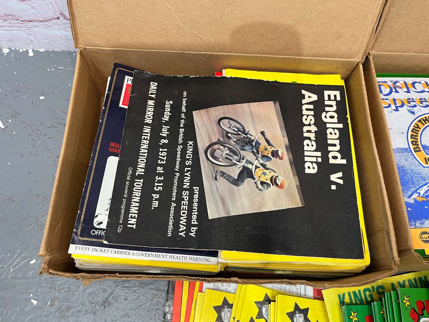 <p>Four Boxes 1970/80's Kings Lynn Speedway Programmes & Old Buff Log Books&nbsp;</p>