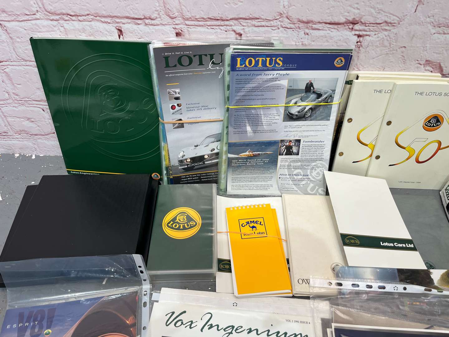 <p>Quantity of Lotus Ephemera&nbsp;</p>