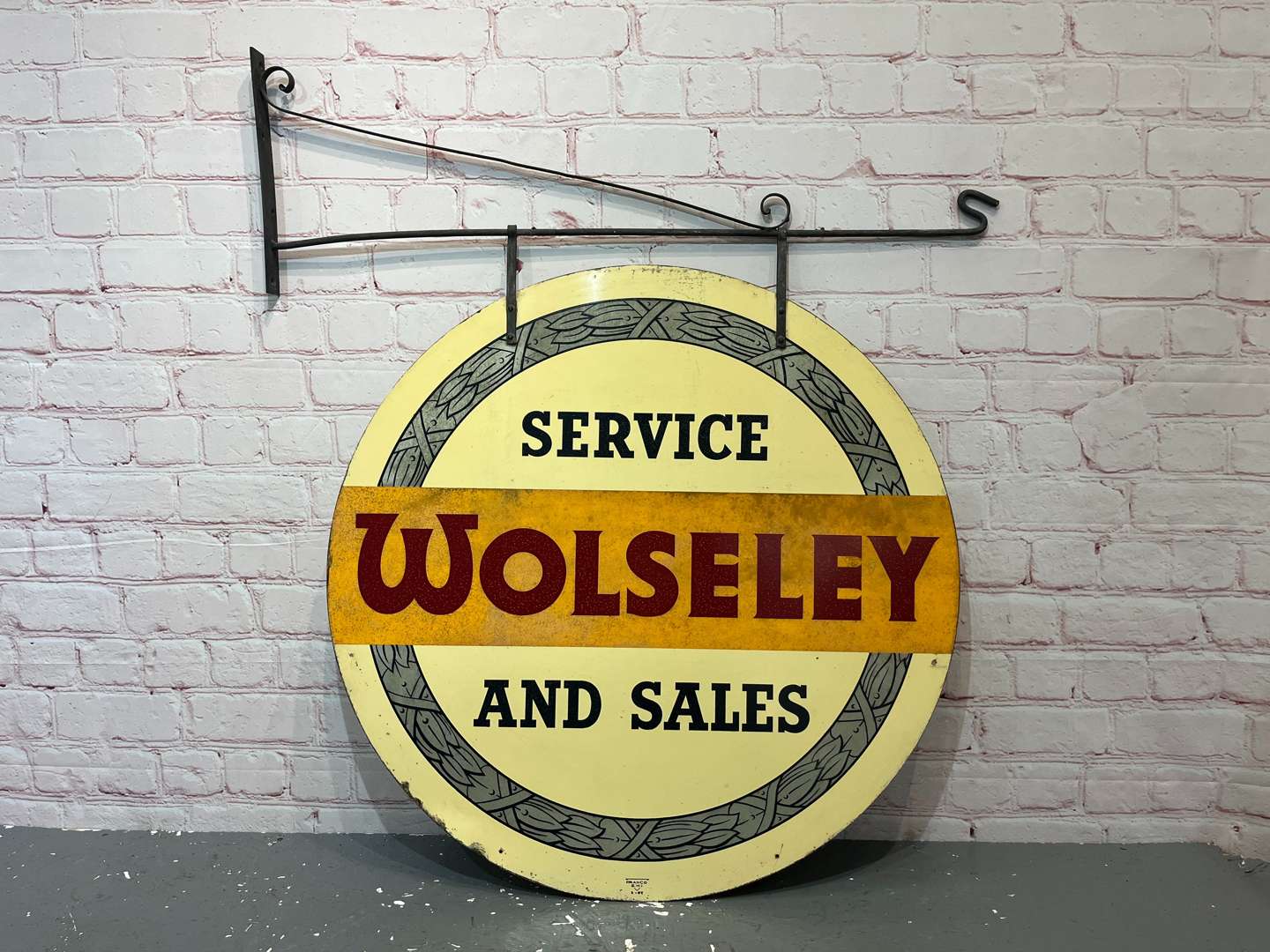 <p>Wolseley Service & Sales Aluminium Wall Mounted Swinging Sign By Franco</p>