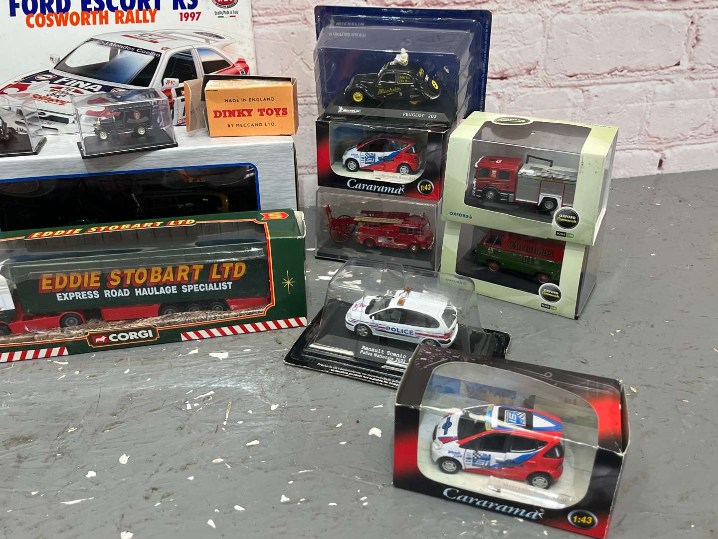 <p>Two Boxes of Die Cast Model Cars</p>
