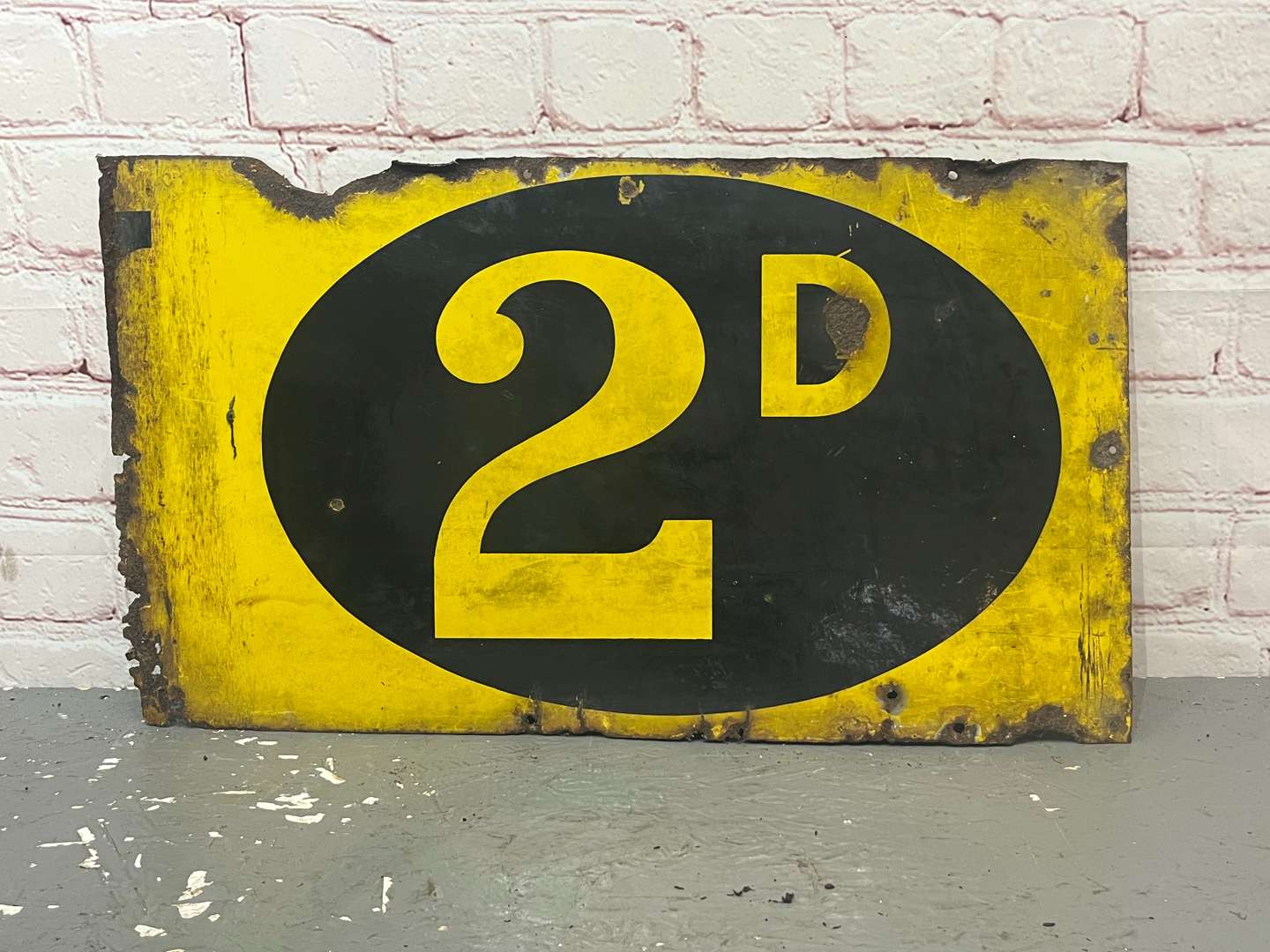 <p>2D Enamel Sign</p>