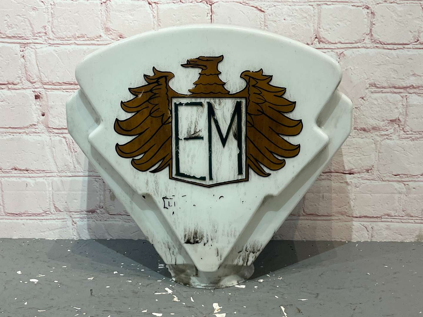 <p>EM Initialled Within an Eagle Emblem, Original Glass Petrol Pump Globe</p>