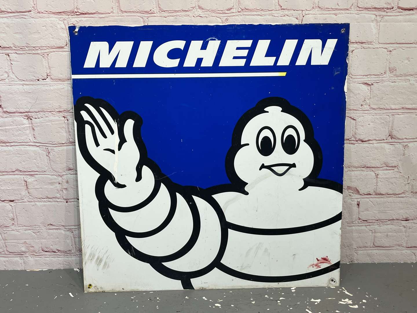 <p>Michelin Waving Man Aluminium Sign</p>