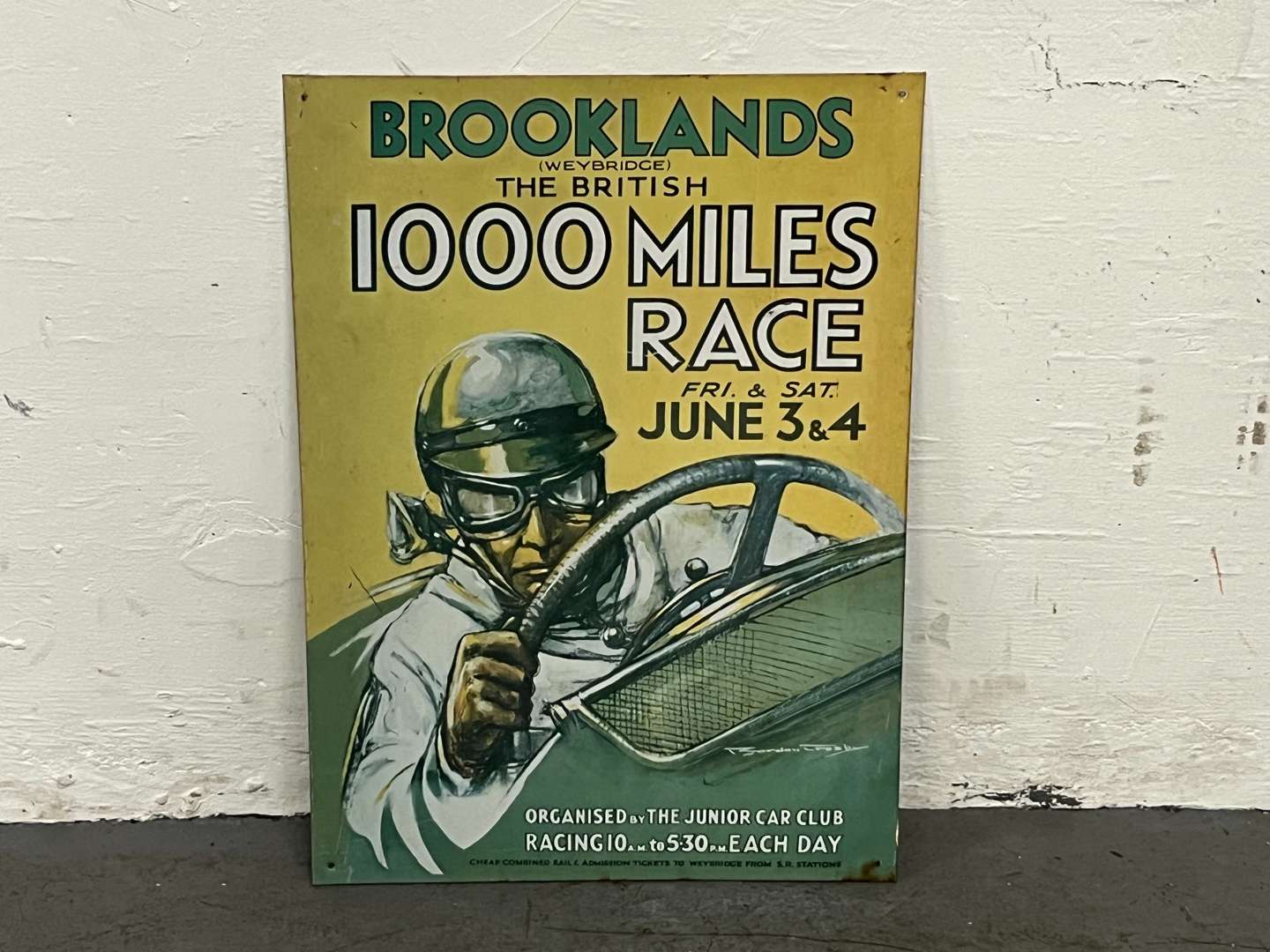 <p>Brooklands 1000 Miles Race Tin Sign&nbsp;</p>