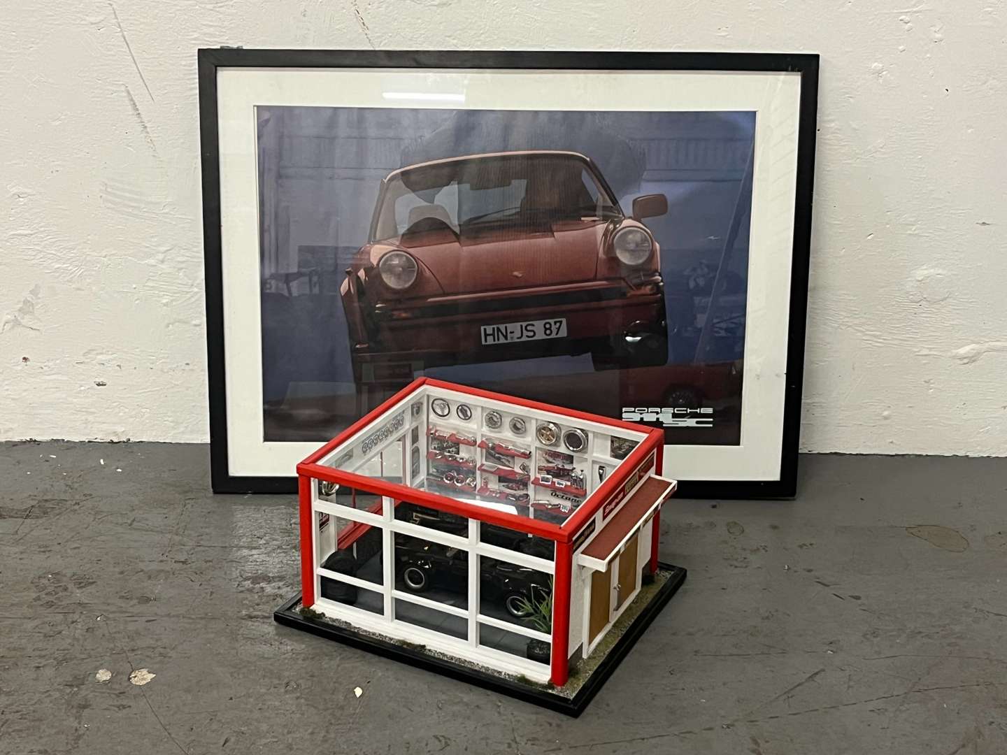 <p>Porsche 911 & Garage 1/18 Scale Diorama, Together With a Framed Print (2)</p>
