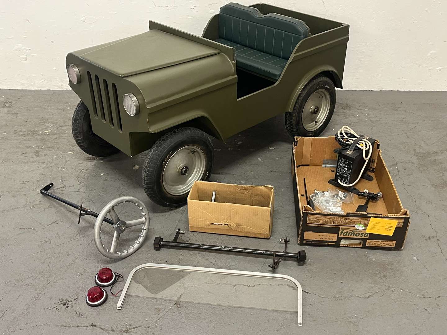 <p>Toylander Childs Battery Powered Willy's Jeep (Project)</p>