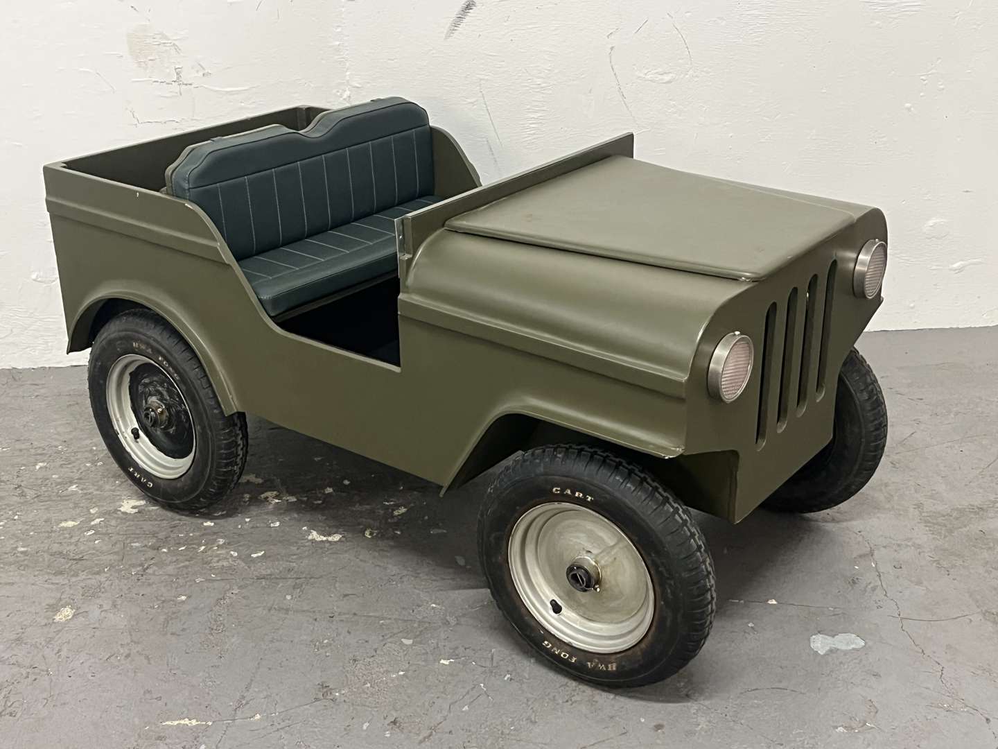 <p>Toylander Childs Battery Powered Willy's Jeep (Project)</p>