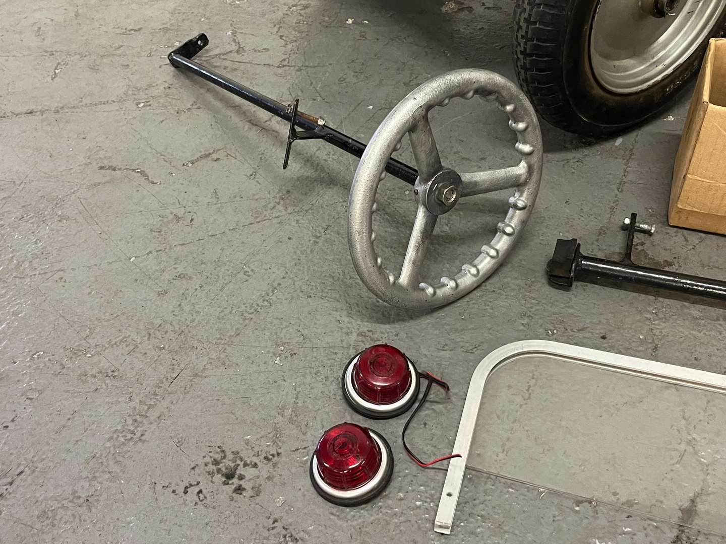 <p>Toylander Childs Battery Powered Willy's Jeep (Project)</p>