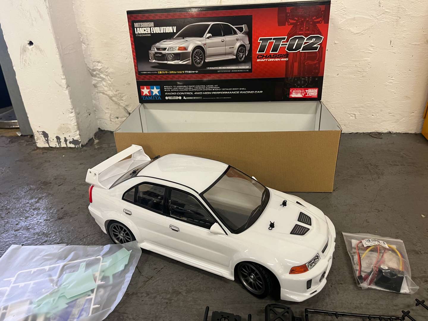 <p>Mitsubishi Lancia Evo TT-02 1/10 Scale Remote Controlled Car</p>
