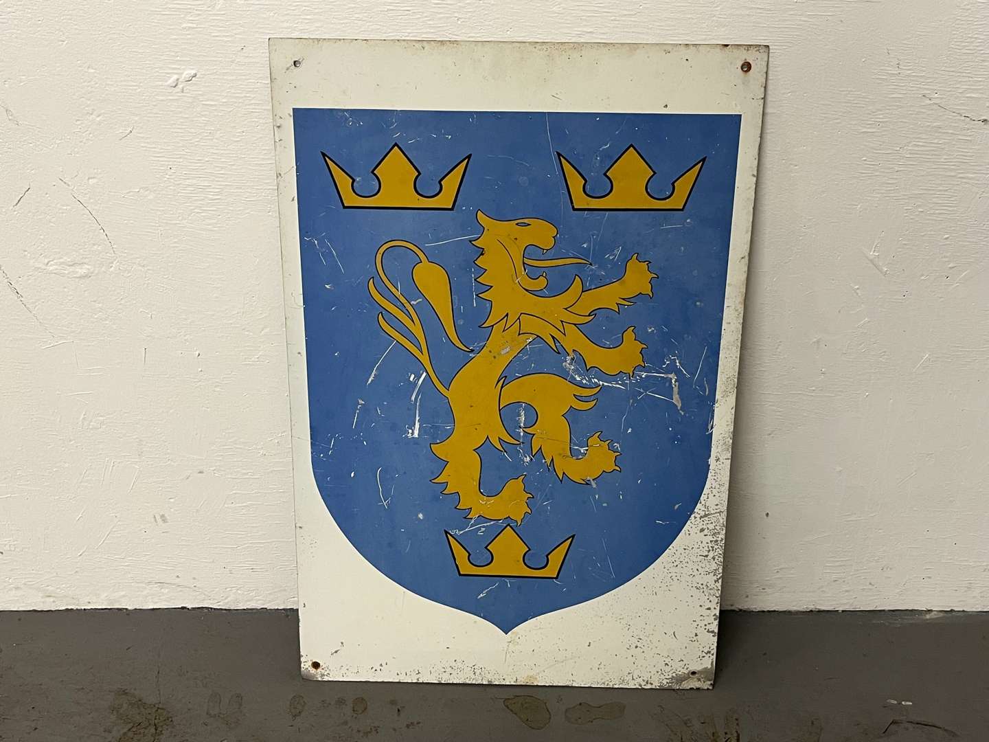 <p>Shield of The14th Waffen Grenadier Division Aluminium Sign</p>