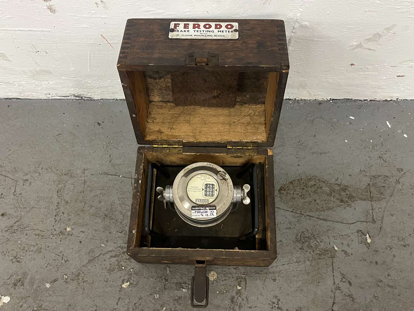 <p>Boxed Ferodo Decelerometer&nbsp;</p>