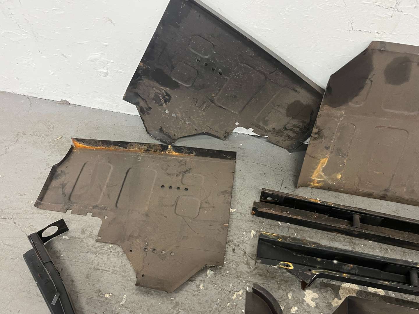 <p>NOS Morris Minor Repair Panels&nbsp;</p>