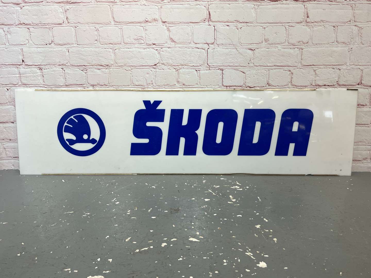 <p>Skoda Perspex Dealership Sign</p>