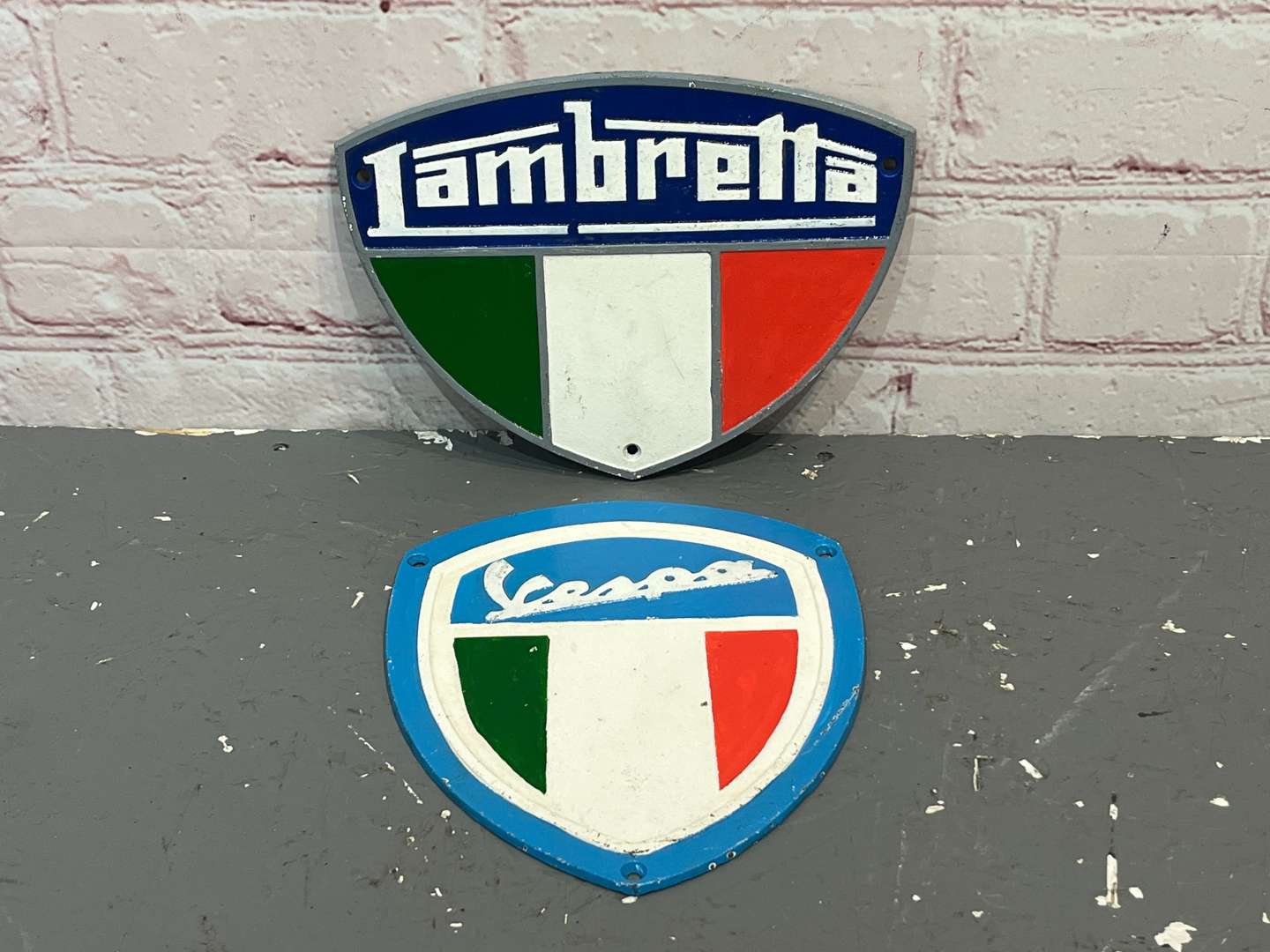 <p>Lambretta & Vespa Cast Iron Signs&nbsp;</p>