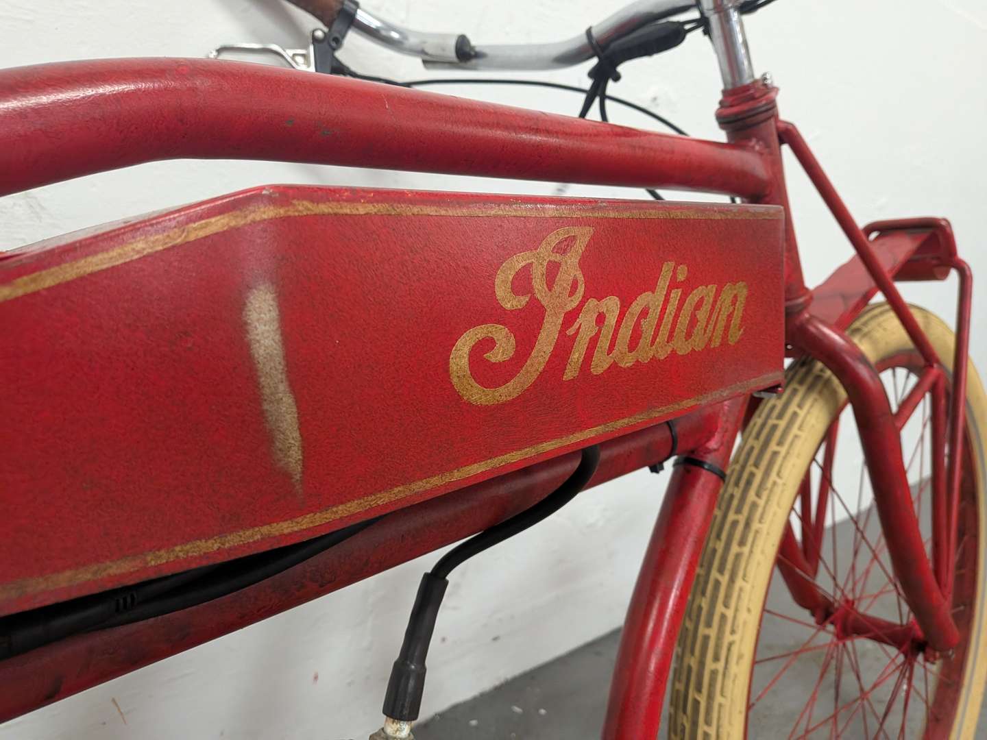 <p>Indian Board Racer (To Scale) Evocation Wall Art&nbsp;</p>
