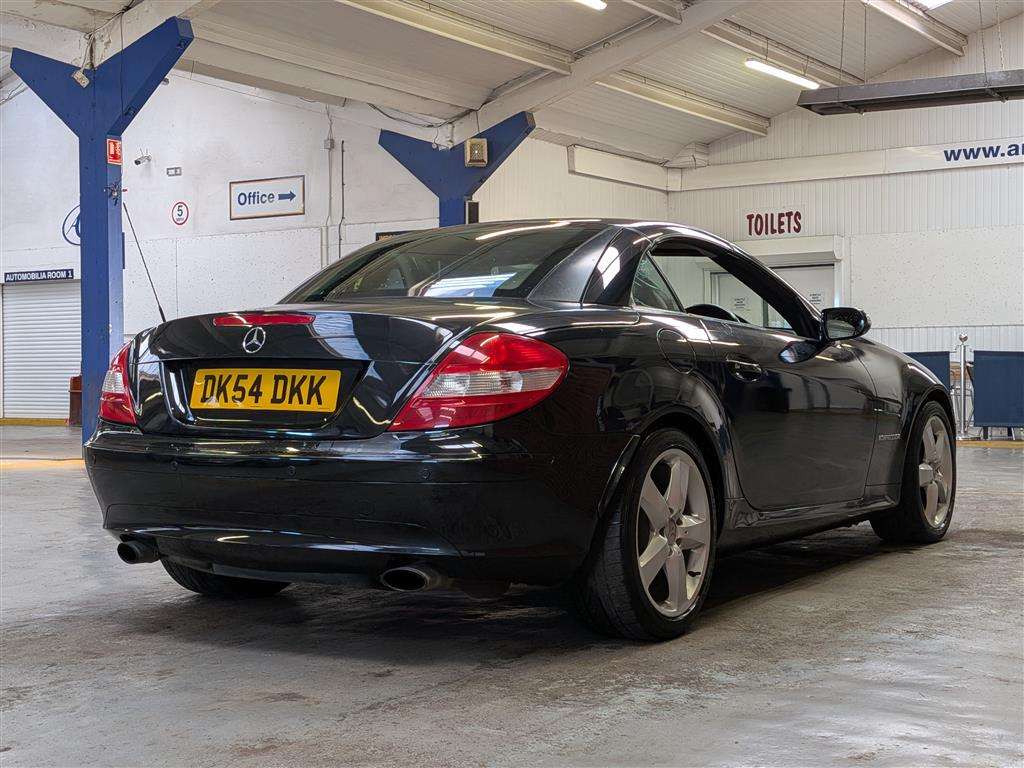 <p>2004 MERCEDES SLK 200 KOMPRESSOR AUTO</p>