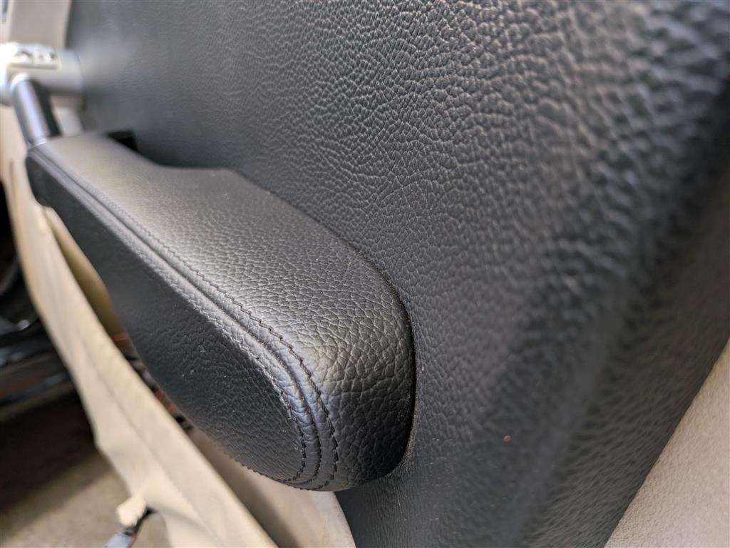 <p>2004 MERCEDES SLK 200 KOMPRESSOR AUTO</p>