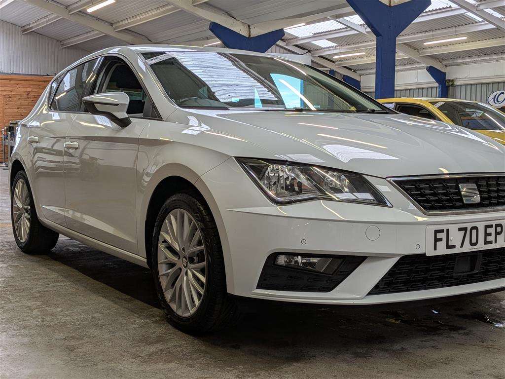<p>2020 SEAT LEON SE DYNAMIC TSI</p>