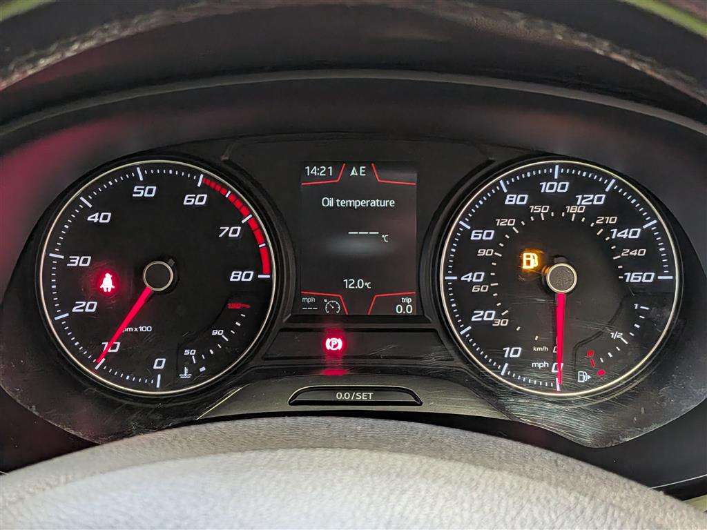 <p>2020 SEAT LEON SE DYNAMIC TSI</p>