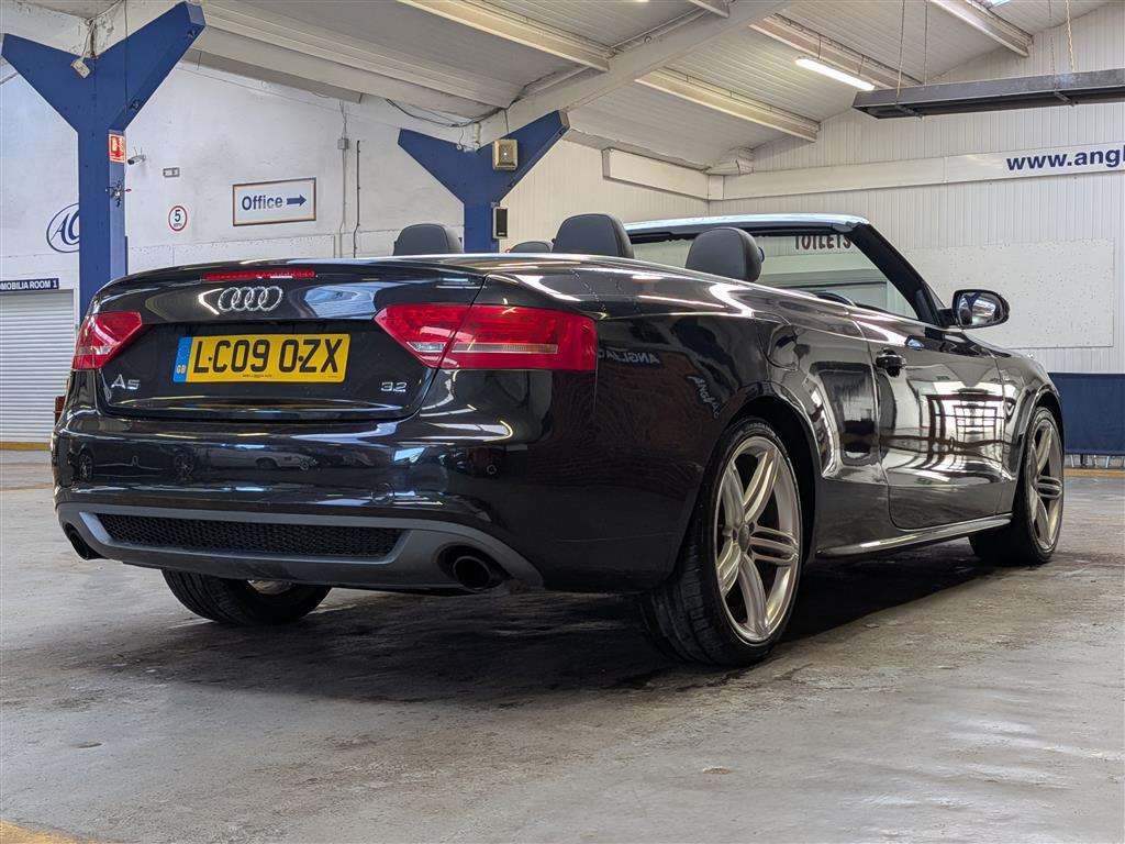 <p>2009 AUDI A5 S LINE FSI CVT</p>