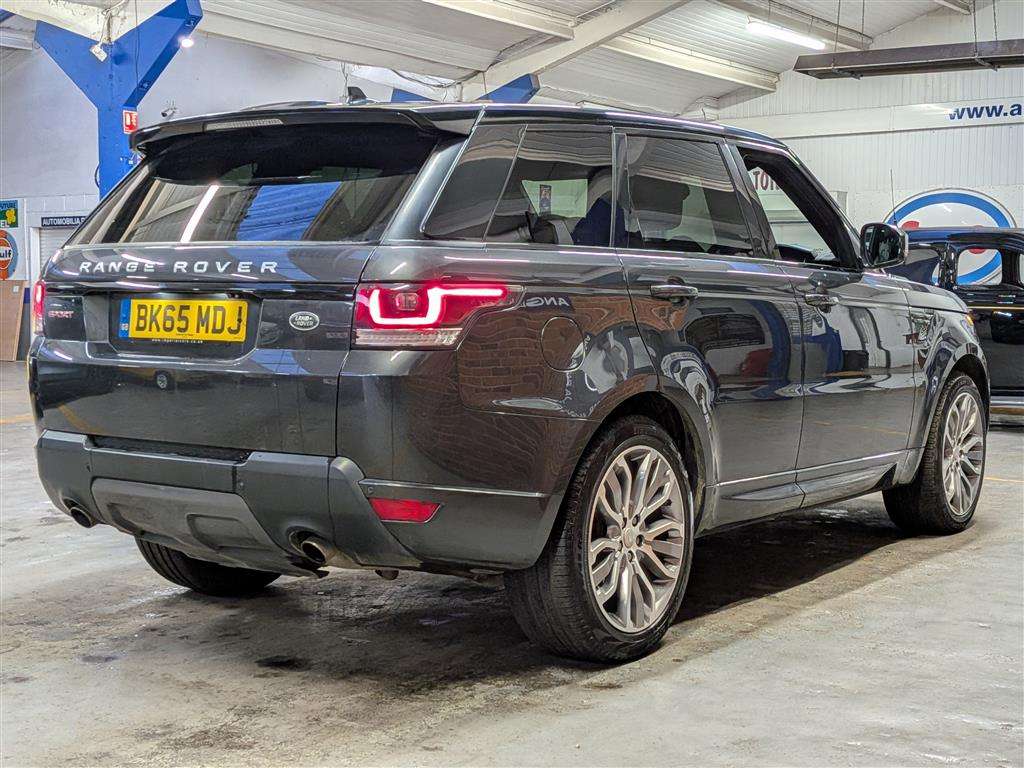 <p>2015 LAND ROVER R ROVER SPORT HSE DYNAM S</p>