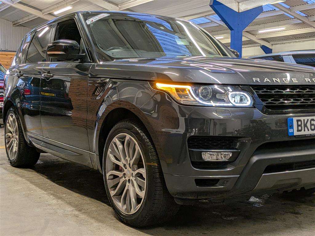<p>2015 LAND ROVER R ROVER SPORT HSE DYNAM S</p>
