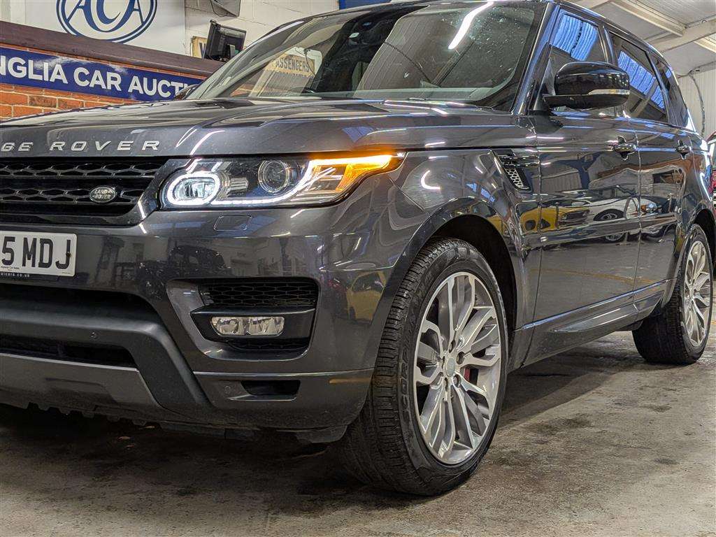 <p>2015 LAND ROVER R ROVER SPORT HSE DYNAM S</p>