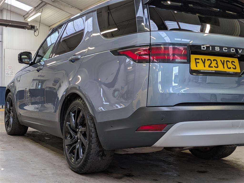 <p>2023 LAND ROVER DISCOVERY SE D MHEV AUTO</p>