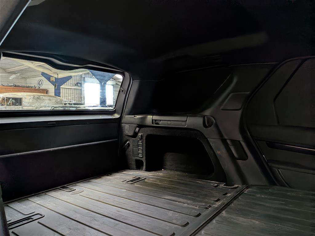 <p>2023 LAND ROVER DISCOVERY SE D MHEV AUTO</p>