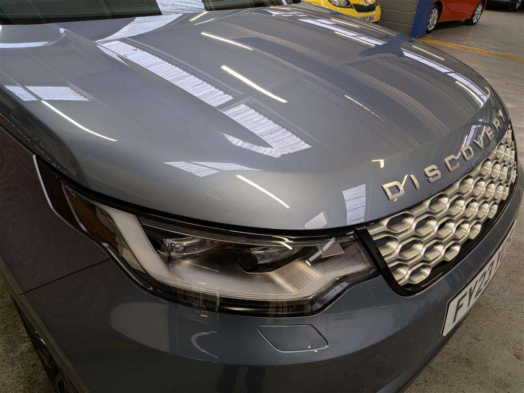 <p>2023 LAND ROVER DISCOVERY SE D MHEV AUTO</p>