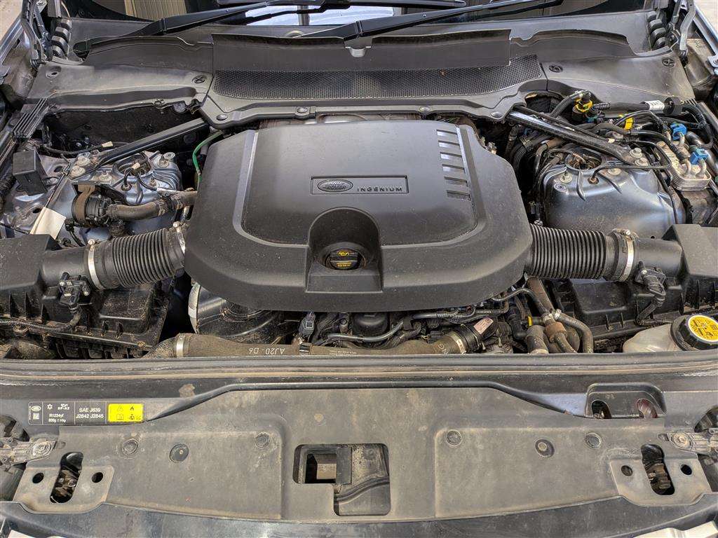 <p>2023 LAND ROVER DISCOVERY SE D MHEV AUTO</p>