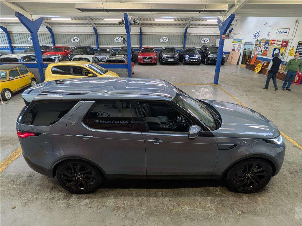 <p>2023 LAND ROVER DISCOVERY SE D MHEV AUTO</p>