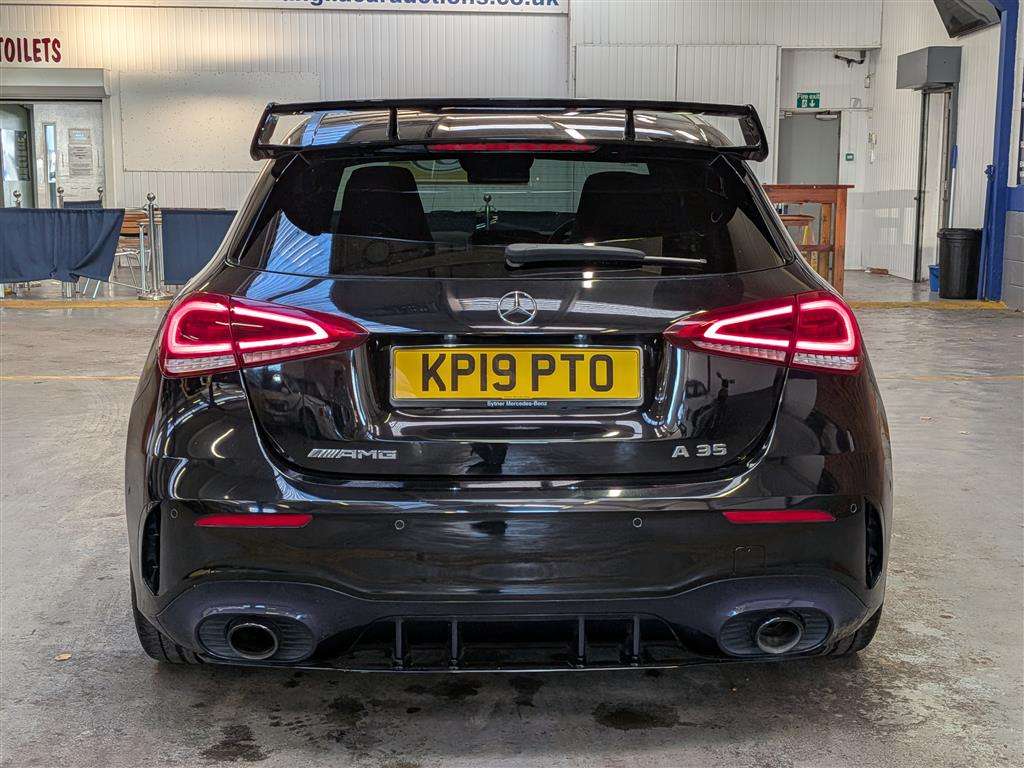 <p>2019 MERCEDES-BENZ AMG A 35 4MATIC PREMIUM +</p>