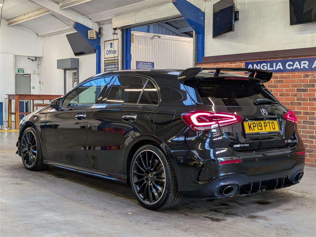 <p>2019 MERCEDES-BENZ AMG A 35 4MATIC PREMIUM +</p>