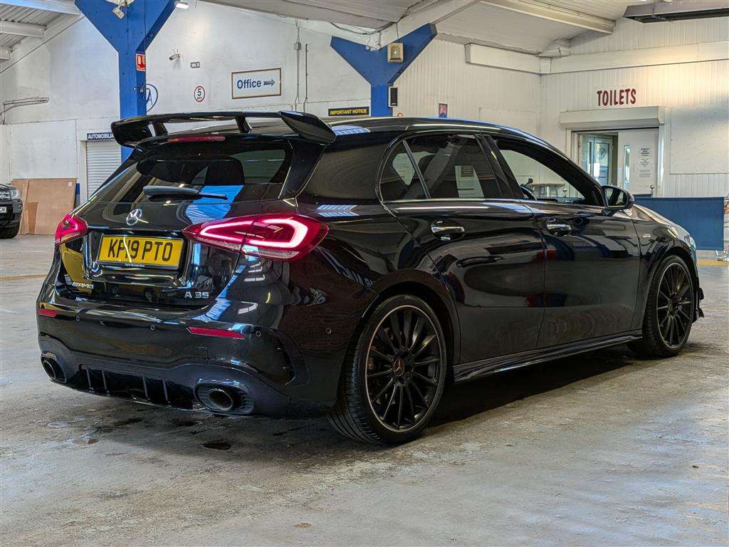<p>2019 MERCEDES-BENZ AMG A 35 4MATIC PREMIUM +</p>