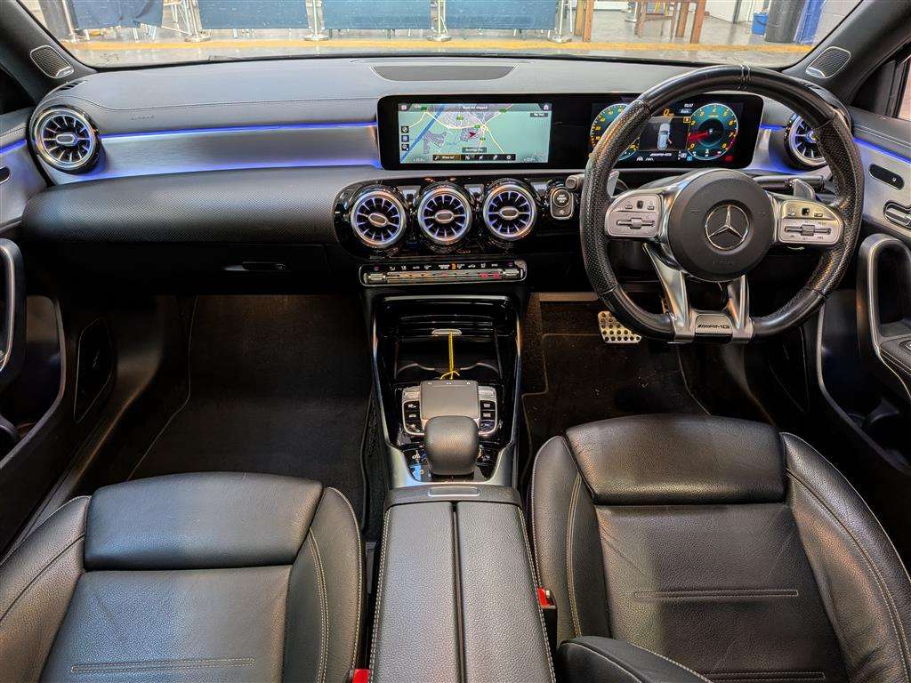 <p>2019 MERCEDES-BENZ AMG A 35 4MATIC PREMIUM +</p>
