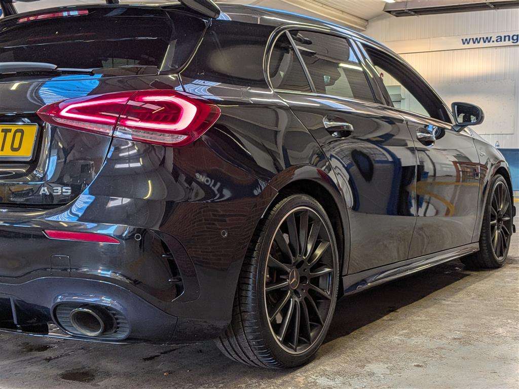 <p>2019 MERCEDES-BENZ AMG A 35 4MATIC PREMIUM +</p>