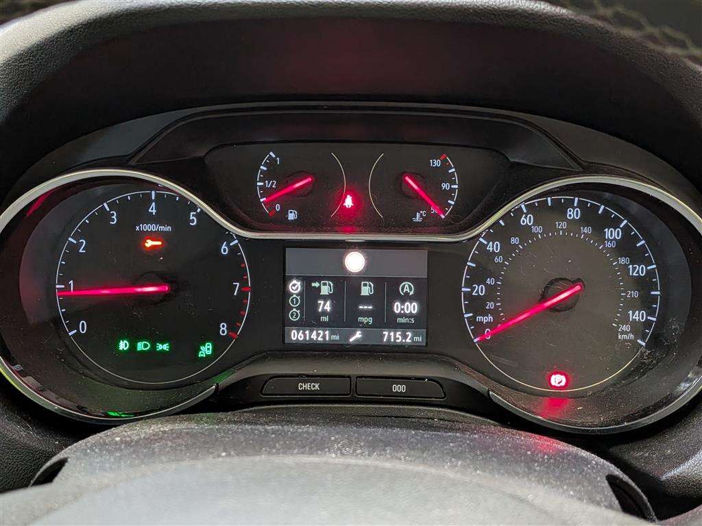 <p>2019 VAUXHALL GRANDLAND X TECH LINE NAV</p>