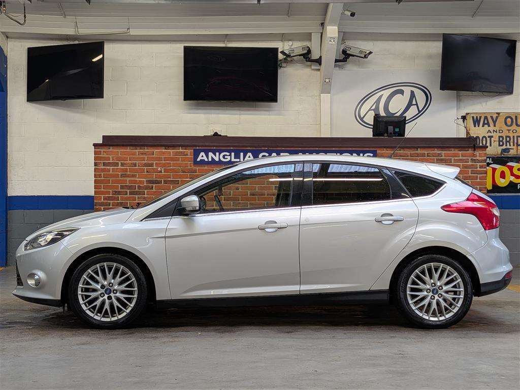 <p>2014 FORD FOCUS ZETEC NAVIGATOR TDC</p>