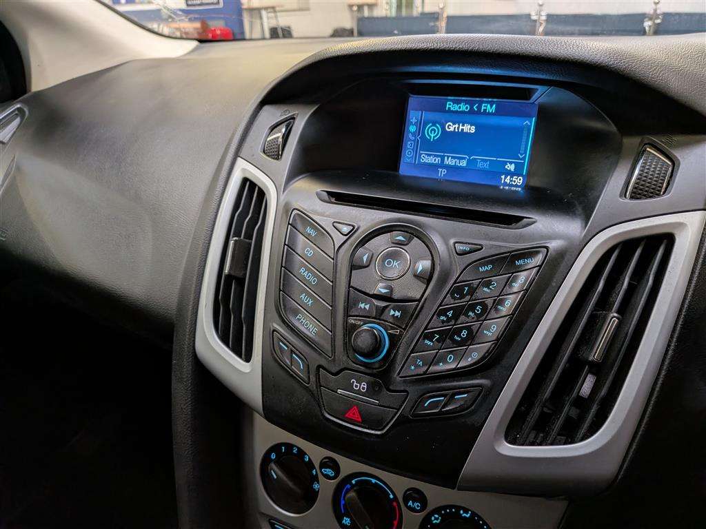 <p>2014 FORD FOCUS ZETEC NAVIGATOR TDC</p>