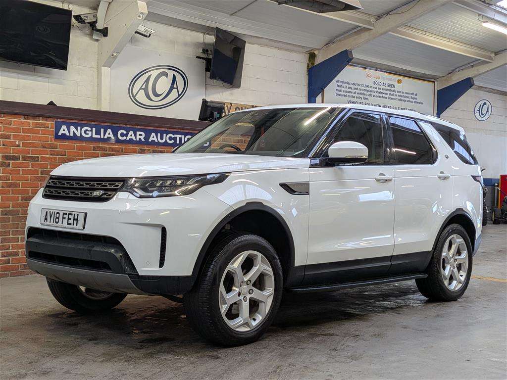 <p>2018 LAND ROVER DISCOVERY SE TD6 AUTO</p>