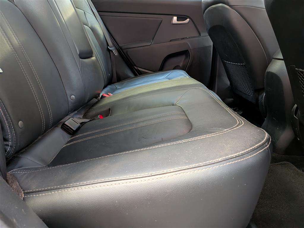<p>2012 KIA SPORTAGE 3 CRDI</p>