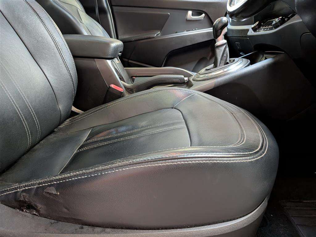 <p>2012 KIA SPORTAGE 3 CRDI</p>
